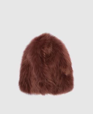 Коричневая шапка из натурального меха