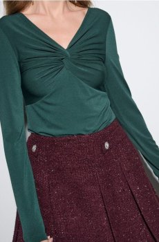 Блузка з декоративною зборкою - темно-зелений