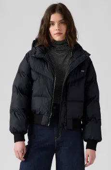 Женская черная куртка Черный M Levi’s® 003FW;0000