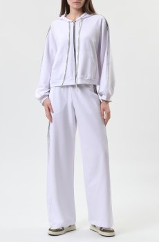 Костюм спортивный