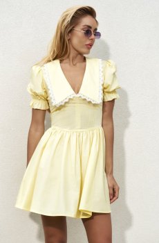 Жовта бавовняна сукня міні з коміром