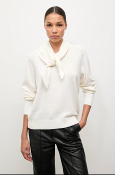 Свитер из мериносовой шерсти с платком Answear.LAB