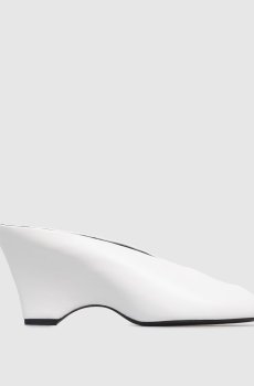 Белые кожаные мюли Cloak peep