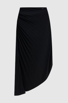 Черная юбка с плесенью