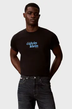 Мужская черная футболка 20S TRVL FONT GRA Черный L Calvin Klein Jeans LV04RG815G