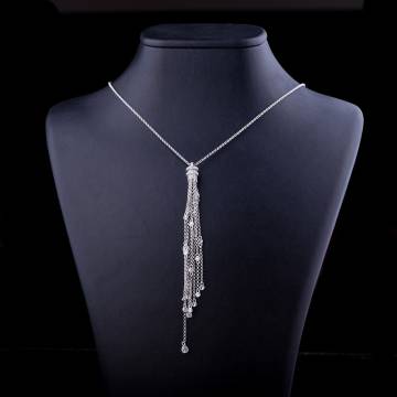 Серебряное колье с фианитами 18536 Серебряное колье с фианитами 18536