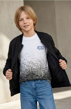 Бавовняна футболка з написом - різнобарвний