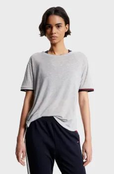 Женская светло-серая футболка RELAXED SPLIT TAPE C-NK TEE Серый XS Tommy Hilfiger S10S101753