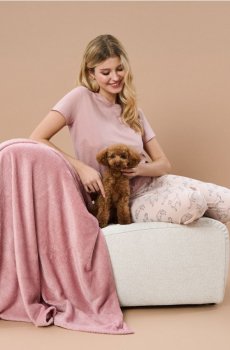 Плед гладкий - пастельний рожевий