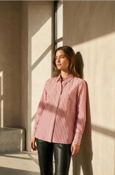 Віскозна сорочка з принтом - різнобарвний