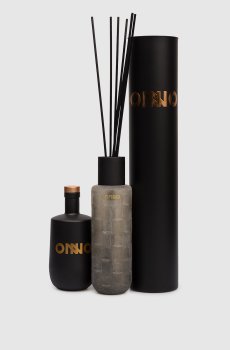 Набор из аромадиффузора и наполнителя Chess с ароматом Precious Oud 500 мл