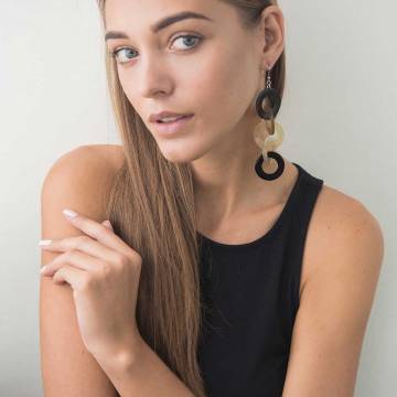 Серьги с слоновой костью 150с15 Серьги с слоновой костью 150с15
