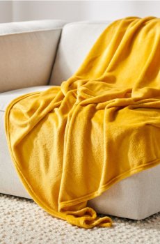 Плед - бурштиновий