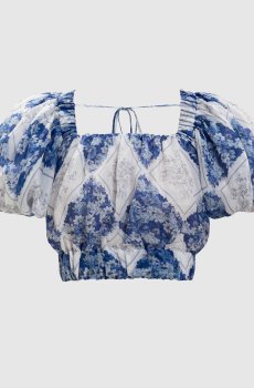 Белый топ из рамы в принт