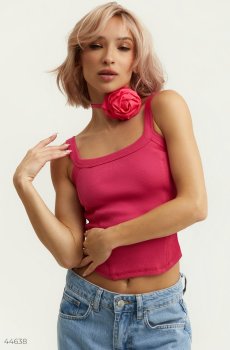 Малиновий кроп-топ на бретелях