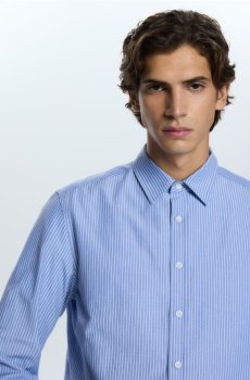 Reserved - Рубашка regular fit в полоску - блідо-блакитний - 712IE-05P