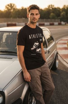 Бавовняна футболка з принтом - чорний