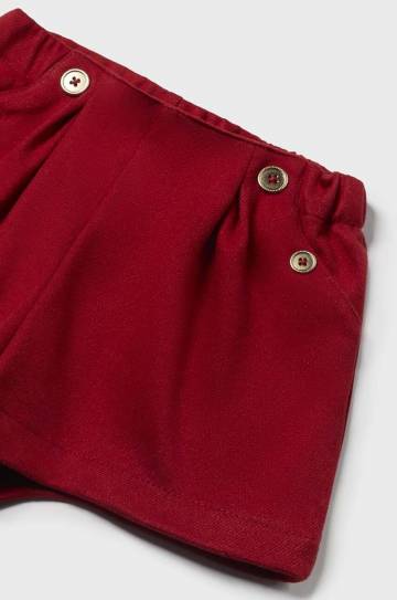 Детские шорты Mayoral цвет красный однотонные 2252