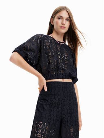 Desigual Блузка Lucca 23SWBW01 Чорний Relaxed Fit Desigual Блузка Lucca 23SWBW01 Чорний Relaxed Fit