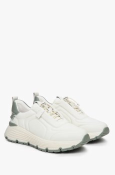 Кросівки шкіряні білі Estro ER00112663