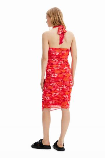 Платье Desigual цвет красный midi облегающее Платье Desigual цвет красный midi облегающее