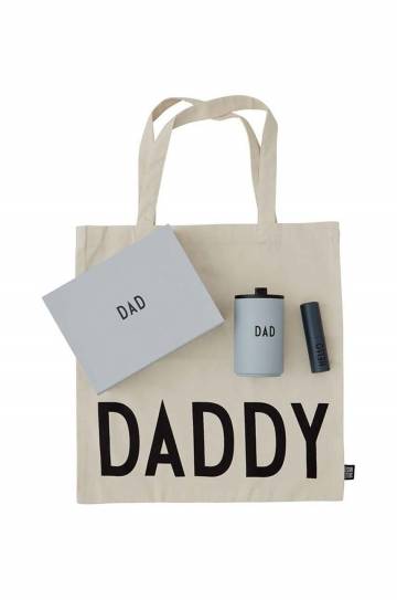 Подарочный набор для отца Design Letters Daddy 4 шт Подарочный набор для отца Design Letters Daddy 4 шт