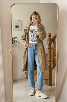 Mom fit джинси з ефектом прання - синій