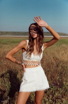 Комплект із шортами