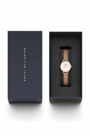 Часы Daniel Wellington Petite Lumine женские цвет золотой Часы Daniel Wellington Petite Lumine женские цвет золотой