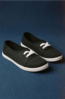 Спортивні кросівки - чорний