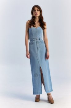 Блакитна джинсова сукня максі з розрізами