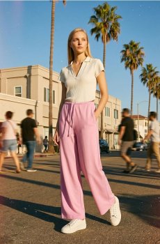 Штани wide leg з м’якого трикотажу з домішкою віскози soft touch - рожевий