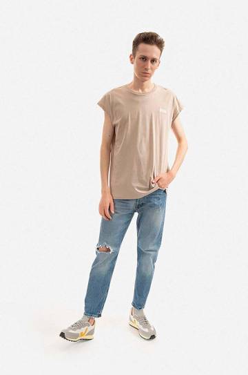 Хлопковая футболка Alpha Industries цвет бежевый однотонный 118530.627-cream Хлопковая футболка Alpha Industries цвет бежевый однотонный 118530.627-cream