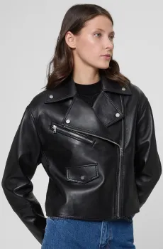 Женская черная кожаная косуха Черный S HUGO 50545066;001