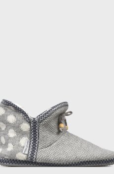 Домашняя обувь