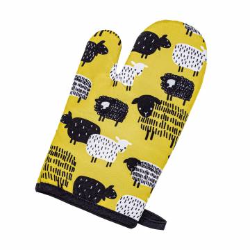 Перчатка кухонная Home Line Овечки, 17*28 см (182827) Перчатка кухонная Home Line Овечки, 17*28 см (182827)