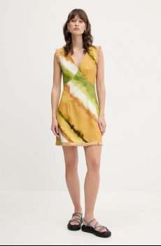 Льняное платье Never Fully Dressed