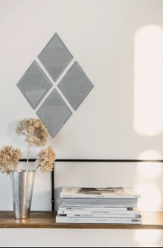 Настенное зеркало House Doctor Diamond 16 x 22 cm