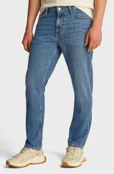 Мужские синие джинсы DAD JEAN RGLR TPRD CH0131 Синий 33-32 Tommy Jeans DM0DM20512