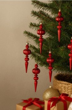 Декоративні різдвяні кульки з блискучим покриттям 6 штук - червоний