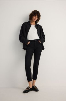 Reserved - Джинси slim fit з вузькою посадкою - чорний - 089AO-99J