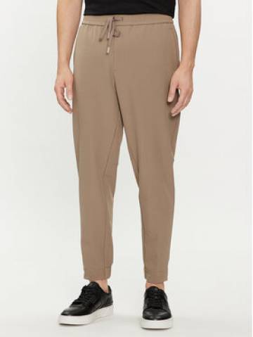 BOSS Спортивні штани T_Flex 50495491 Бежевий Tapered Fit BOSS Спортивні штани T_Flex 50495491 Бежевий Tapered Fit