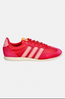 Кроссовки adidas Barreda