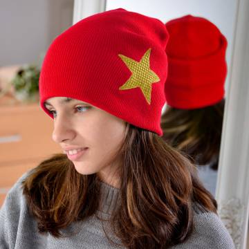 Шапки Lemanta Шапка для дівчаток червона (звезда золото) Шапки Lemanta Шапка для дівчаток червона (звезда золото)