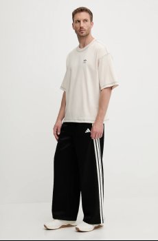 Хлопковая футболка adidas Originals Essentials