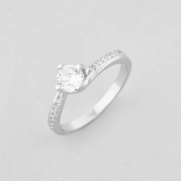 Серебряное кольцо Minimal 510503б-16 16 Серебряное кольцо Minimal 510503б-16 16