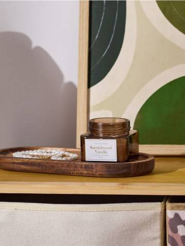 Ароматична свічка Sandalwood Vanilla - коричневий Ароматична свічка Sandalwood Vanilla - коричневий