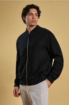 Бомбер з віскози - чорний