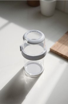 Двокомпонентний контейнер з кришкою - сірий