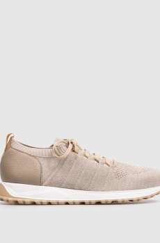 Бежевые комбинированные кроссовки с логотипом